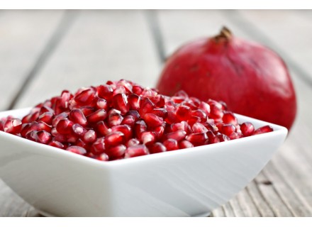 6 Pomegranate Health Benefits You Should Know