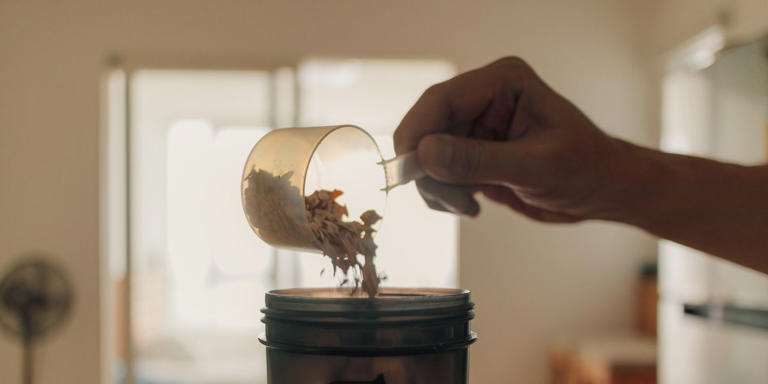  This Is How Much Protein You Need to Gain Weight
